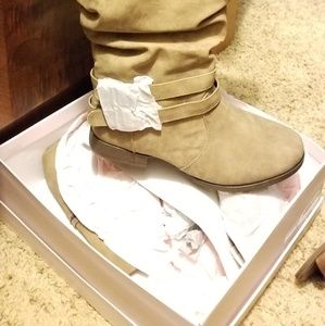 madeline sweater cuff boot